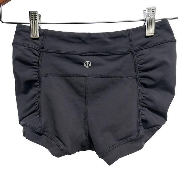 Rare lululemon athletica y2k dark gray Women's Shorts Bloomers size 2 size XS - Picture 1 of 3